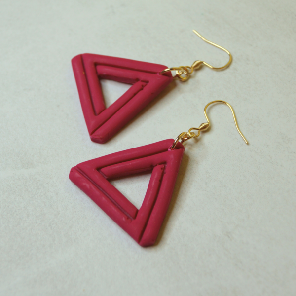 Optical Illusion Triangle Dangles