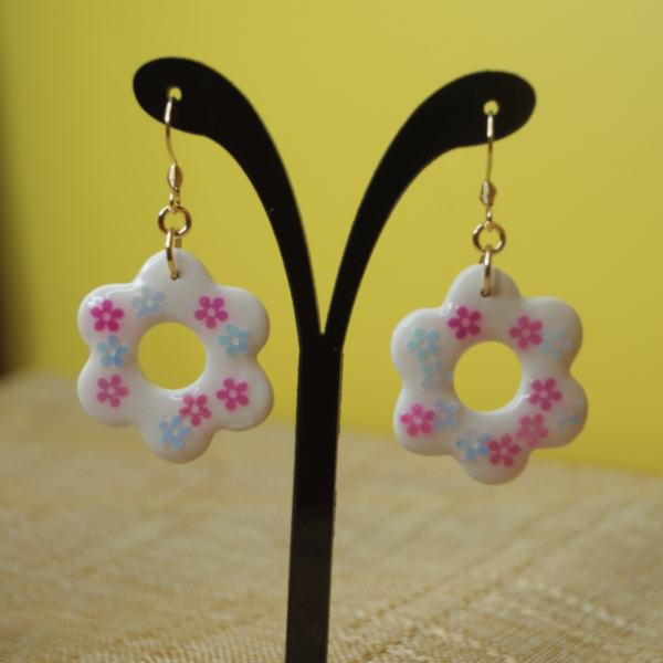 Sparkly Flower Dangles - Image 4