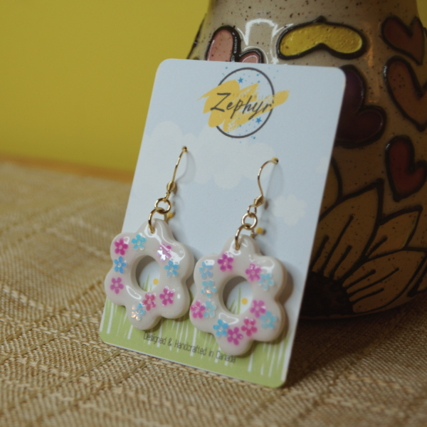 Sparkly Flower Dangles - Image 5